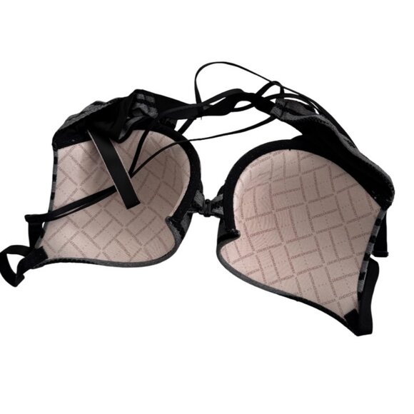Victoria's Secret black and grey striped cross back bra size 32C - Picture 5 of 7